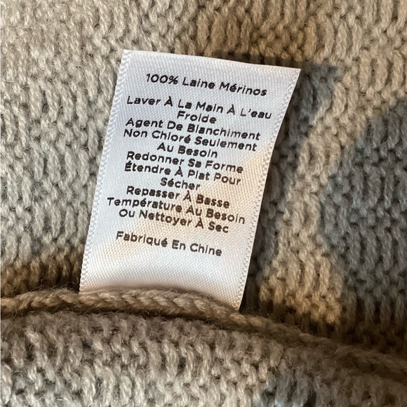 Talbots Light Grey 100% Merino Wool Tight Knit Blazer Cardigan Sweater 
Sz XLP - Picture 10 of 12